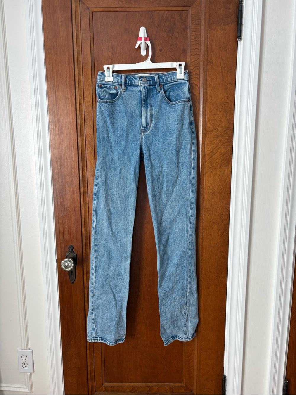 Abercrombie & Fitch Light Blue 90s Hi Rise Straight Jeans - size 26/2